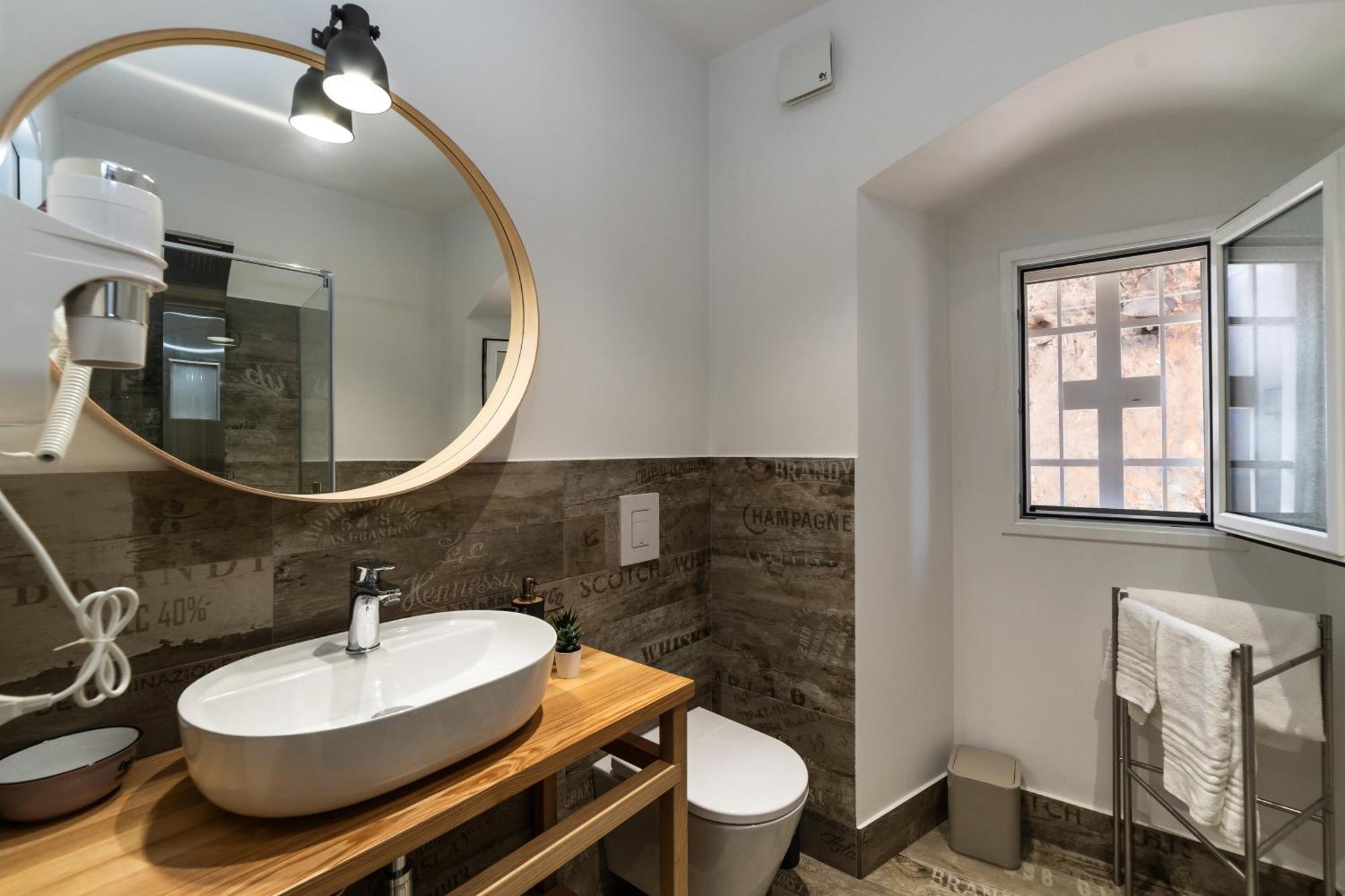 Historic Center Of - Ac, Wifi * Catane
